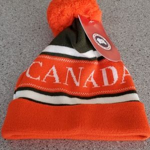 💯  Canada Goose Merino Pom Hat 🔥